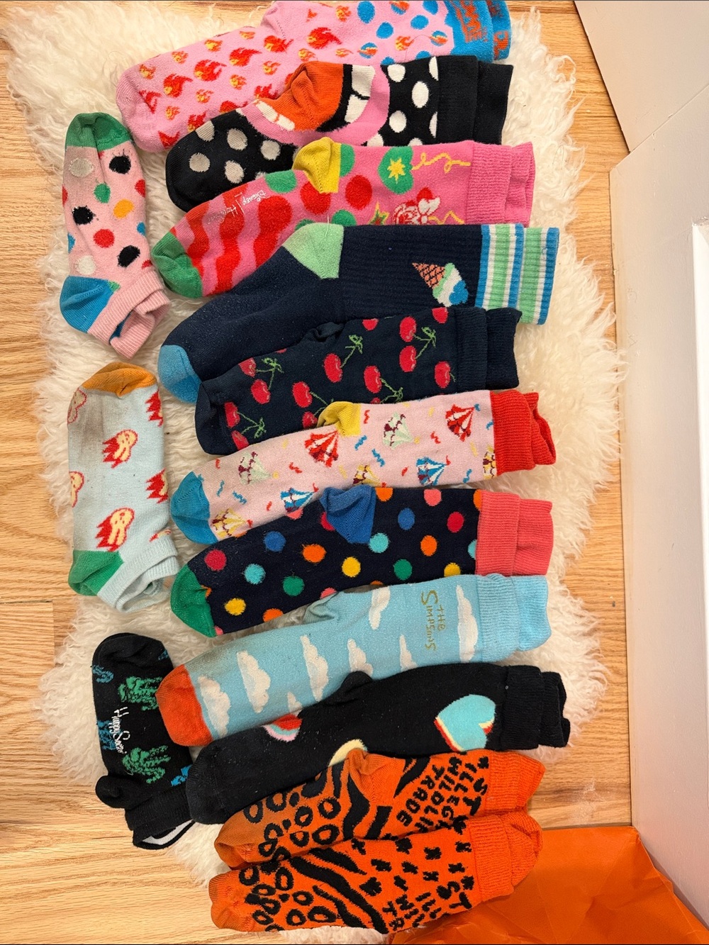 Happy Socks girls size 7-9 yr Lots (14 pairs total)